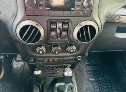 2018 JEEP WRANGLER UNLIMITED SPORT S (JK) SPORT UTILITY 4D