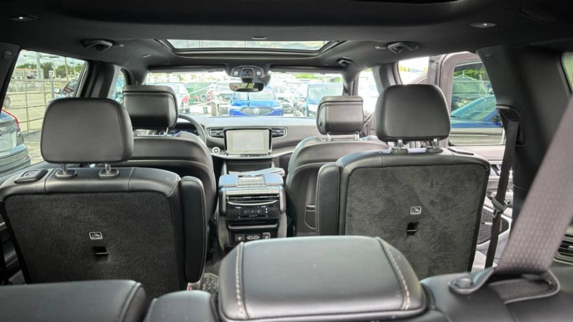 2022 JEEP WAGONEER SERIES III SPORT UTILITY 4D