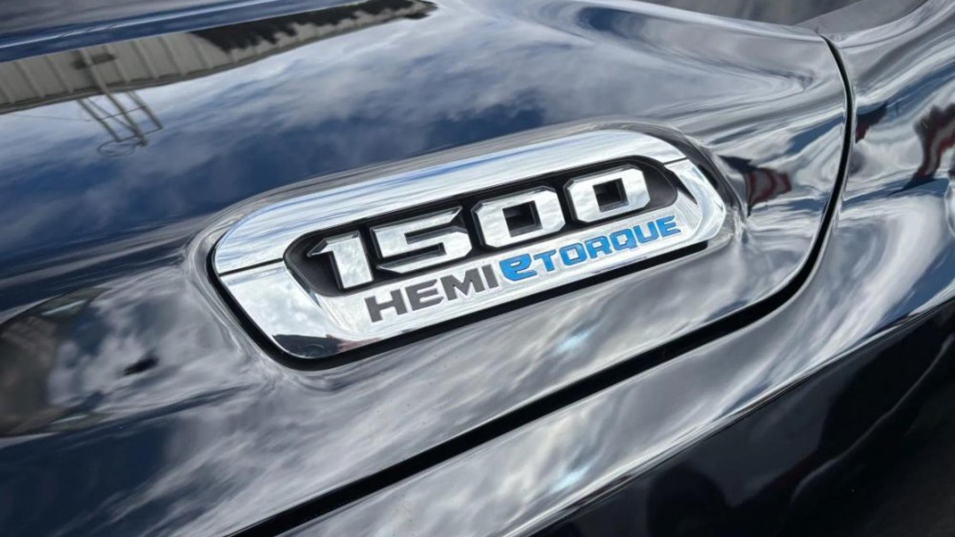 2023 RAM 1500 CREW CAB LARAMIE PICKUP 4D 5 1/2 FT