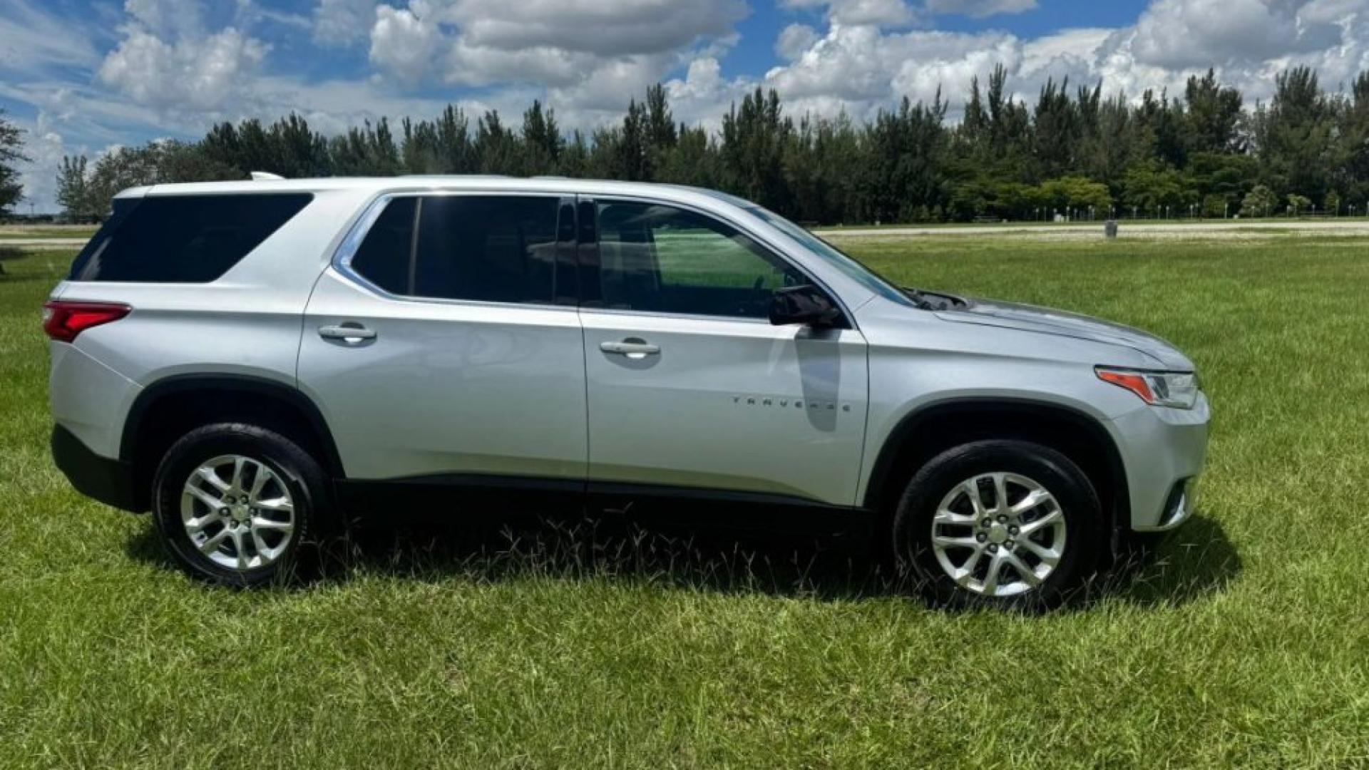 2020 CHEVROLET TRAVERSE LS SPORT UTILITY 4D