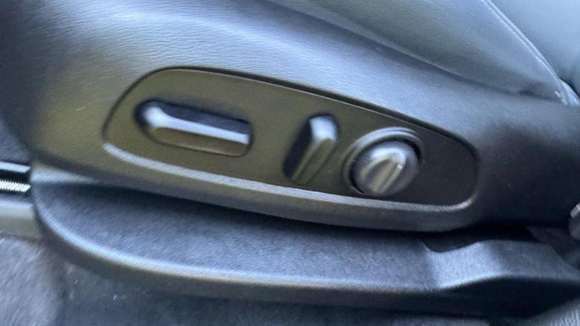 2020 CHEVROLET TRAVERSE LT SPORT UTILITY 4D