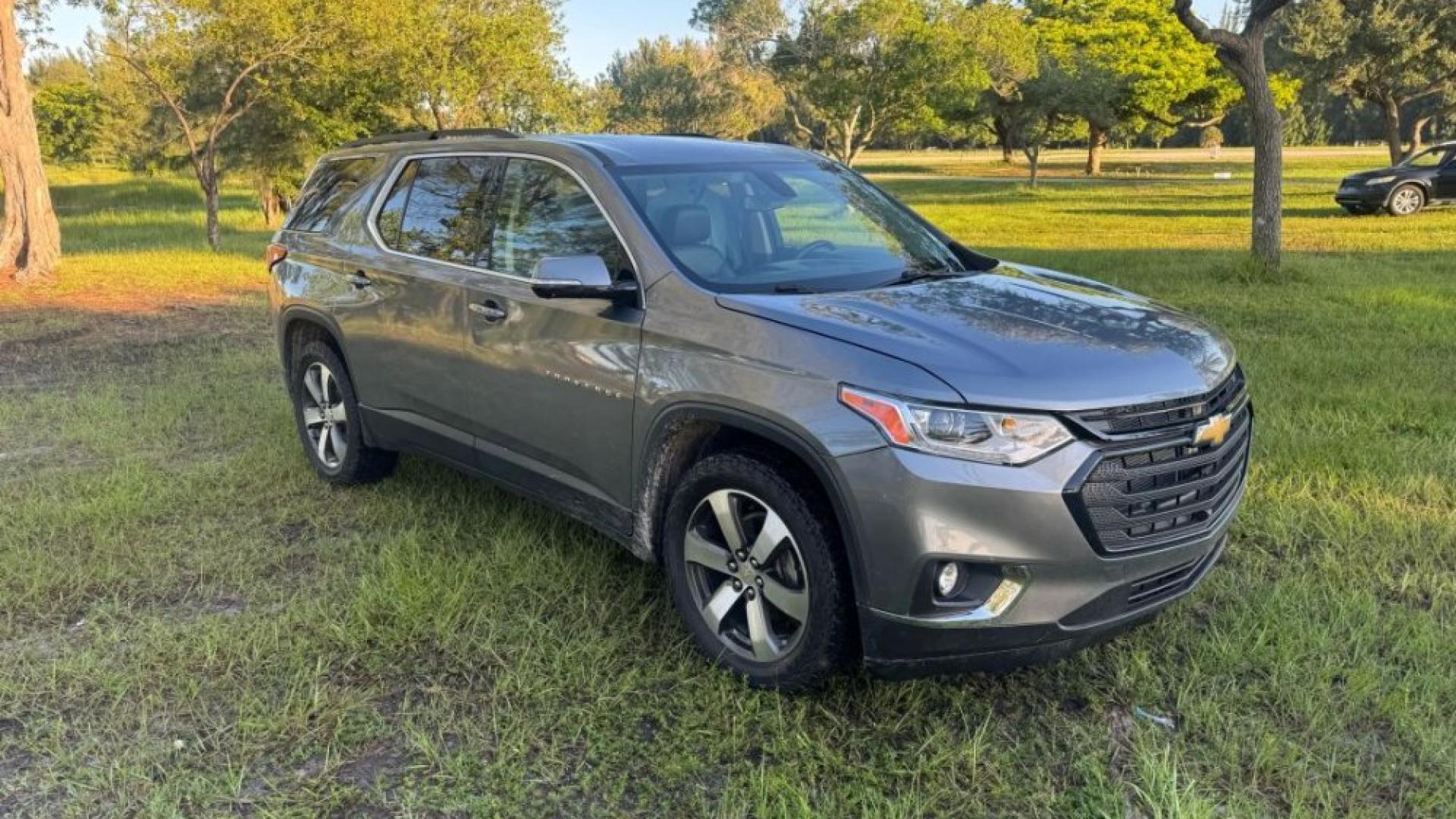 2020 CHEVROLET TRAVERSE LT SPORT UTILITY 4D