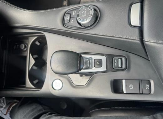 2019 INFINITI QX50 ESSENTIAL SPORT UTILITY 4D