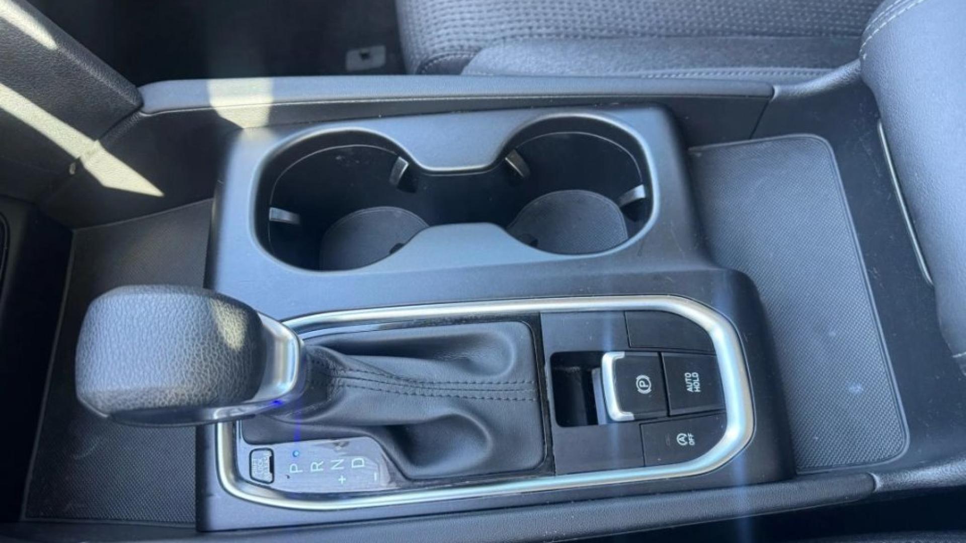 2020 HYUNDAI SANTA FE SE SPORT UTILITY 4D