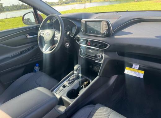 2020 HYUNDAI SANTA FE SE SPORT UTILITY 4D