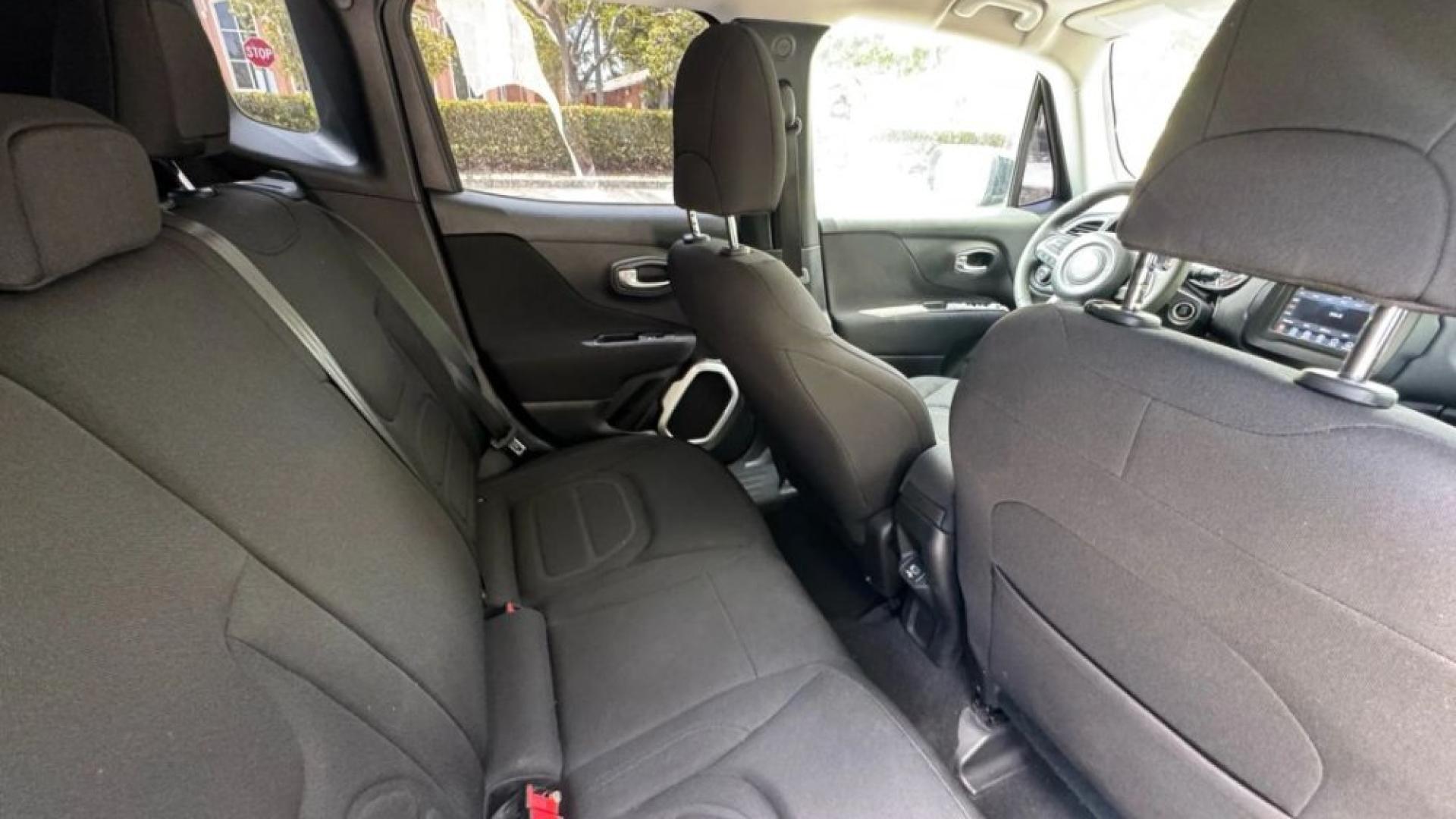 2018 JEEP RENEGADE LATITUDE SPORT UTILITY 4D